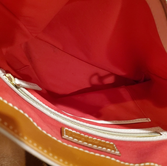 Dooney and Burke - Picture 6 of 8